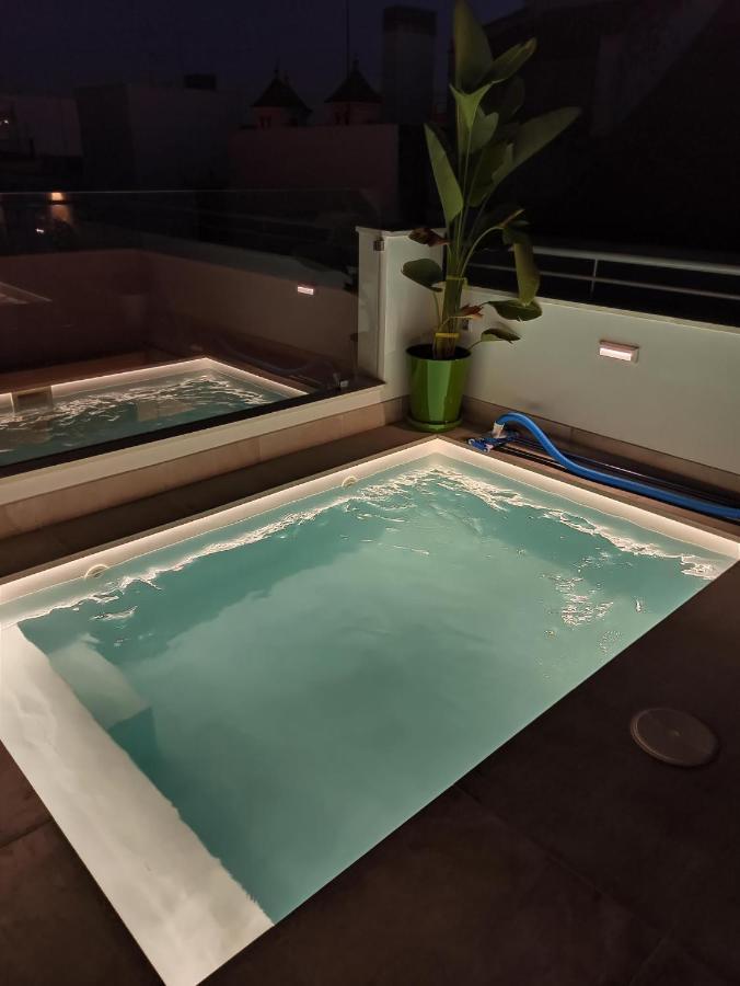Apartament Luxury Penthouse With Private Pool Setas Monument Sewilla Zewnętrze zdjęcie